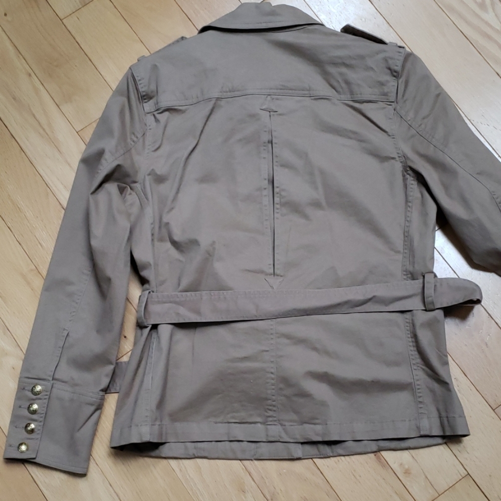 Jacket - Picture 3 of 8